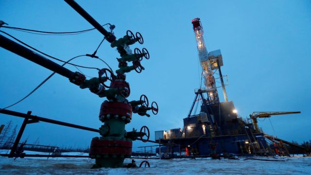Rusya’nın Petrol İhracat Gelirleri Azaldı!