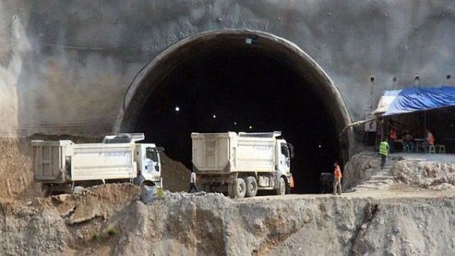 Bursa Hızlı Tren Hattında Çalışmalara Yeniden Başlandı!