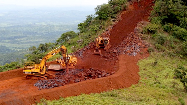 Gine, Rio Tinto'nun Ortak Olduğu Simandou Demir Cevheri Projesini Tekrar Durdurdu