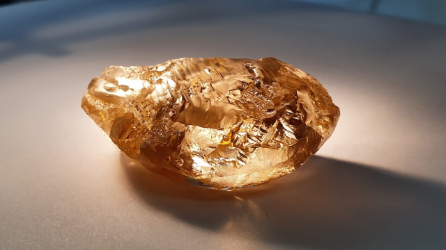 Alrosa, Zimbabve'de 22 Yeni Elmas Yatağı Keşfetti