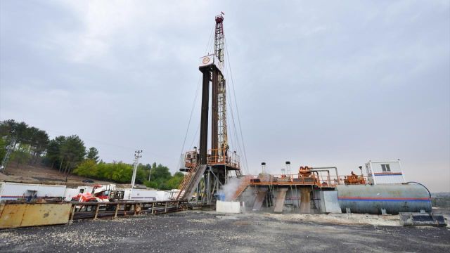 Balıkesir Bigadiç’te 65 Derece Sıcaklığa Sahip Jeotermal Keşif