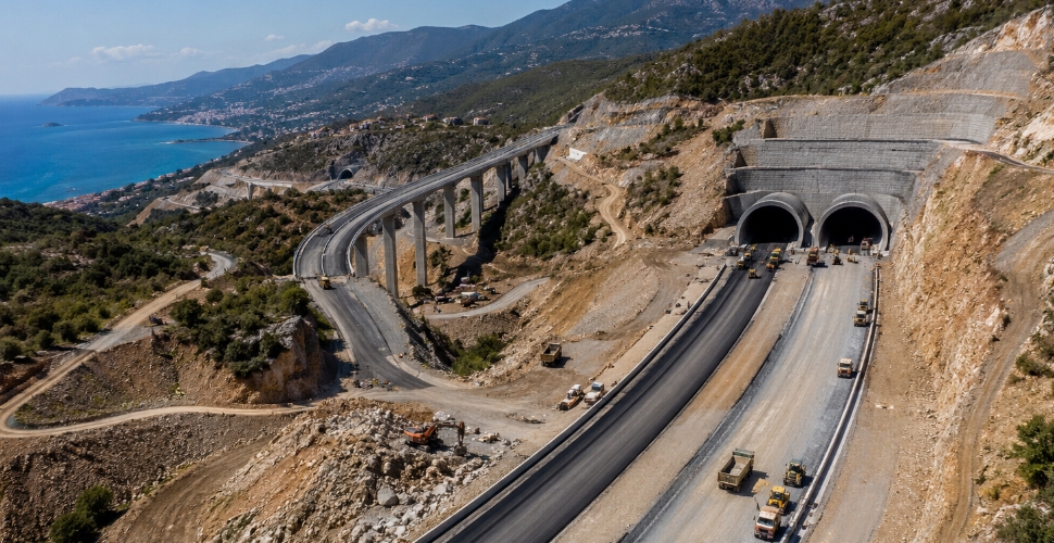 Otoyol ve tünel projeleriyle Antalya-Alanya arası 36 dakikaya düşecek