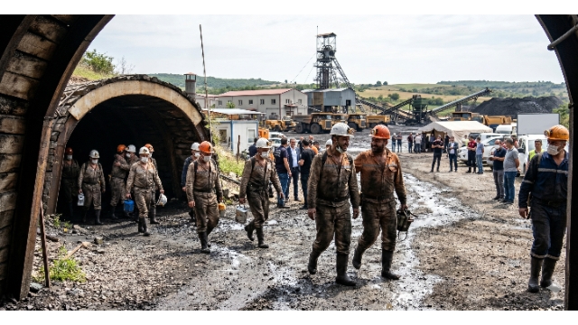 Özşen Madencilik Protokolü: Üretim gelirleri öncelikli olarak işçi alacaklarına aktarılacak