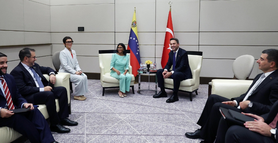 Türkiye ile Venezuela enerji ve madencilikte iş birliğini derinleştirmeyi hedefliyor