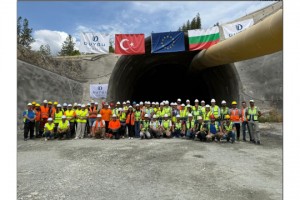 Bulgaristan T11 Tüneli “Işık Göründü” Töreni