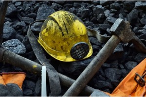 Pakistan'da maden ocağına silahlı saldırı!